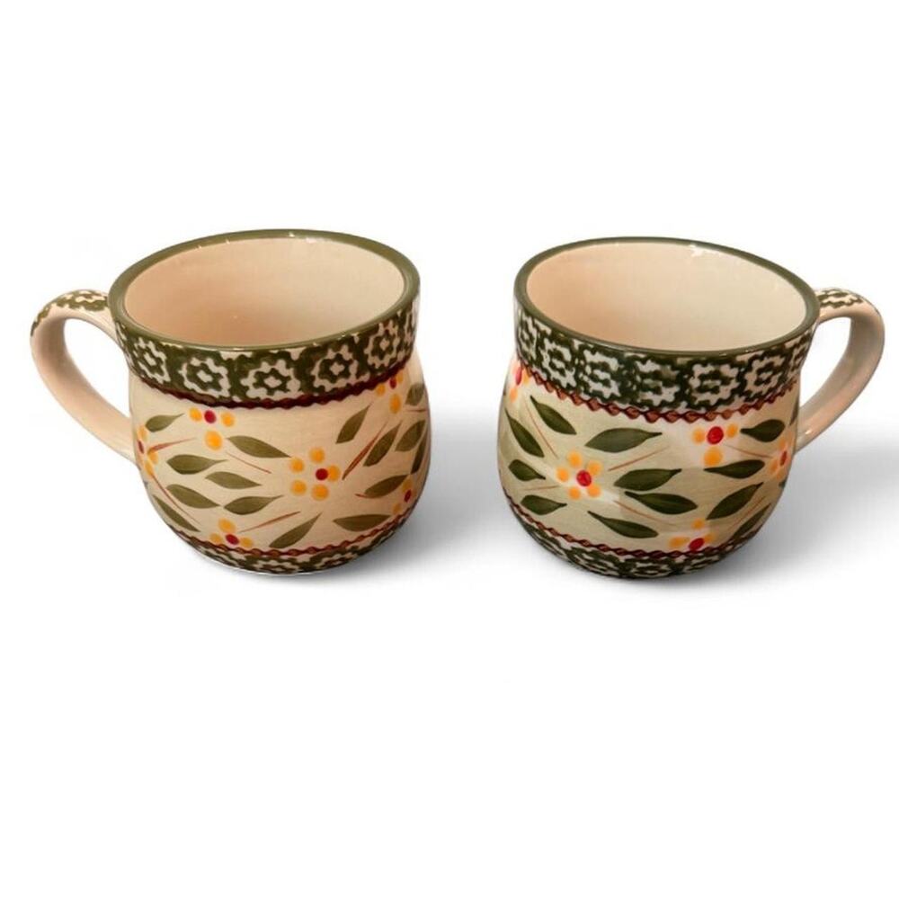 Vintage matching pair of authentic Temp-Tations Coffee Mugs